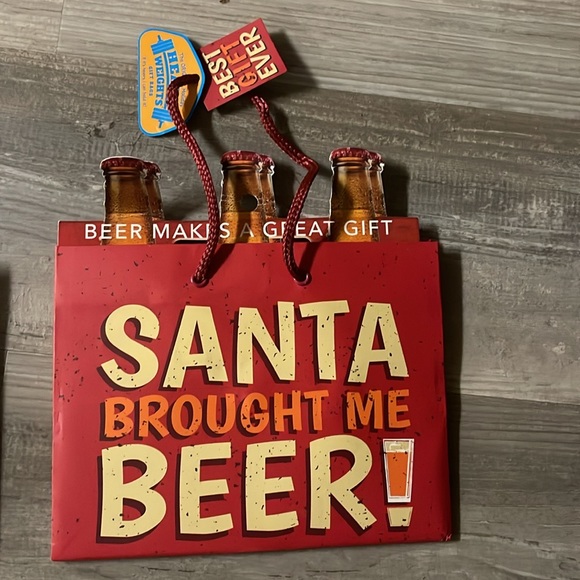 NWT heavy duty gift bags 🚨READ DESCRIPTION 🚨 - Picture 9 of 14